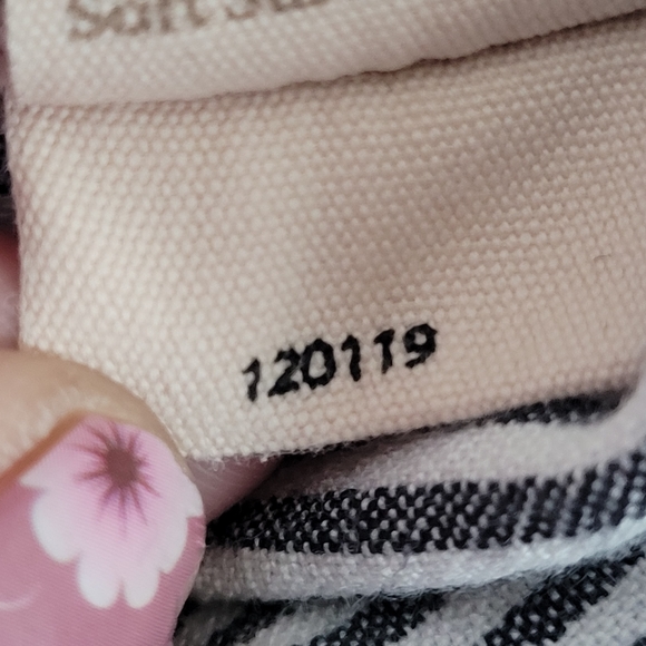 Soft Surroundings Size Large Blue Striped Longsleeve Button Down - Picture 8 of 8